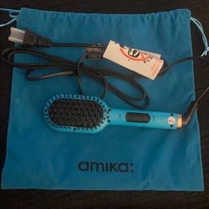 Amika heated hair brush